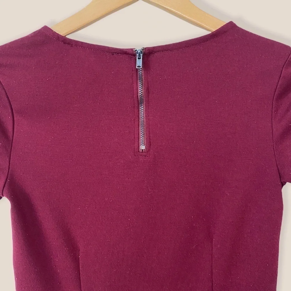 F21 Burgundy Peplum Short Sleeve Top - Picture 5 of 6